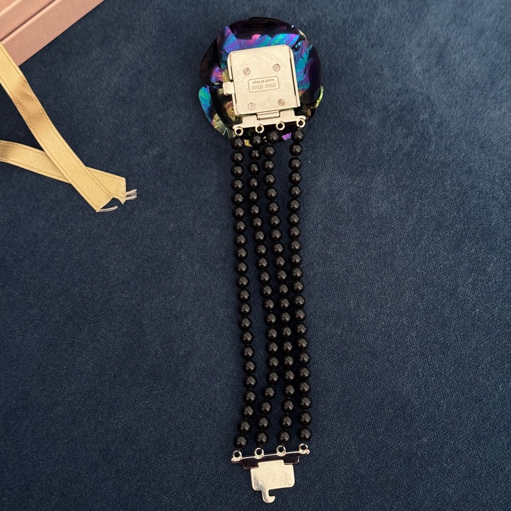 Miu Miu Iridiscent‎ Floral Crystal Bracelet - Picture 5 of 7